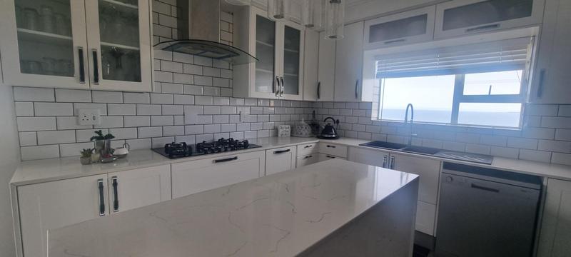 4 Bedroom Property for Sale in Dana Bay Western Cape